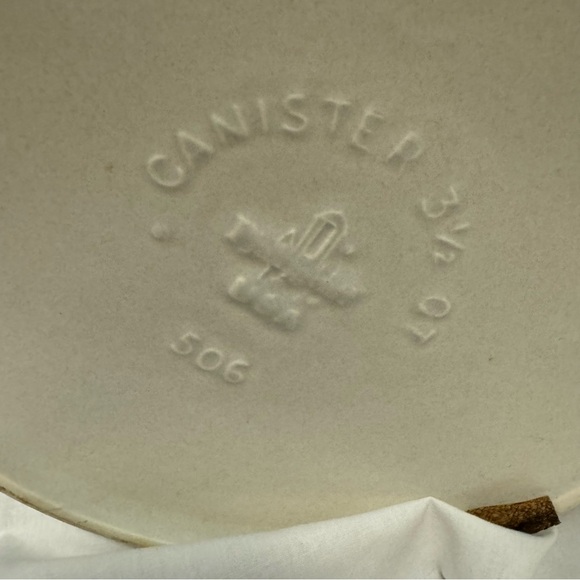 Pfaltzgraff canister (Yorktown) - Picture 5 of 8